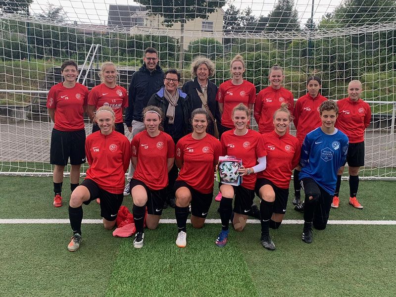 hp Consultinggesellschaft mbH wird Ballsponsor der SG Drais/Ingelheim